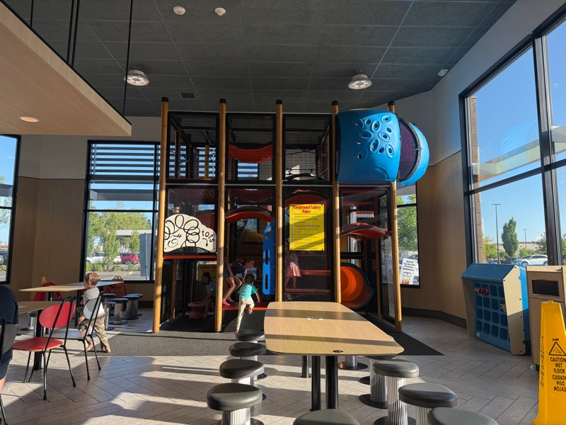 Photo 1 of McDonald's Playplace